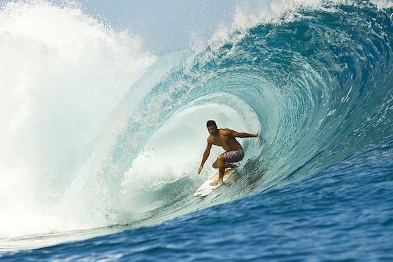 Como Surfear En Teahupoo Por Michel Bourez Baluverxa Escuela Surf Cabo Penas