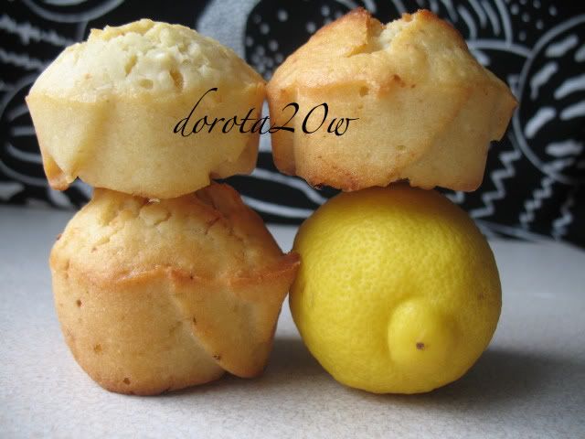 Muffinki cytrynowe